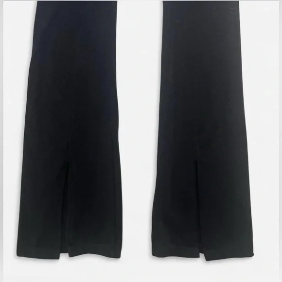 🌚 FP Movement Flare Leggings w/ Ankle Slits~Women’s Sz XS~Black~High-Rise - Picture 3 of 7